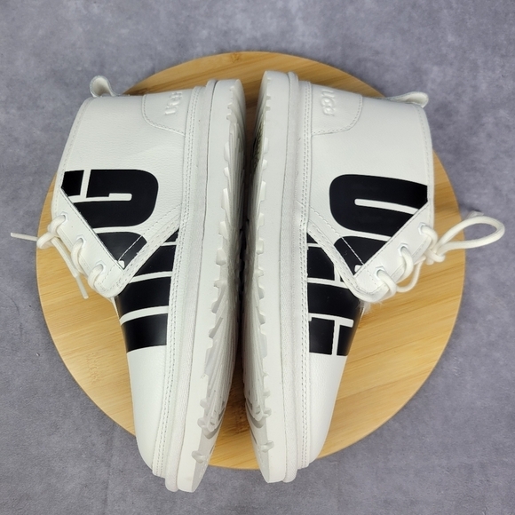 UGG Men’s Neumel Chopd White Leather Chukka‎ Boots size 9 - Picture 8 of 15